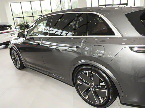 2025�� Max ���ܻ��°�