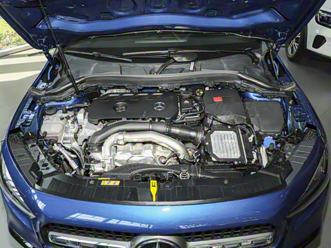 2025�� �Ŀ� GLA 220