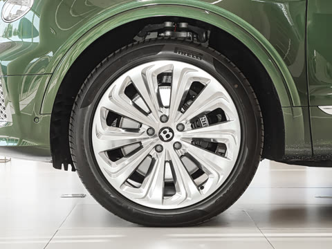 2026�� 4.0T V8 ������ŶȰ�