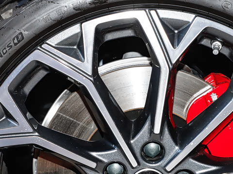 2026�� 2.0T quattro ������