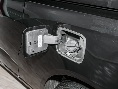 2026�� ���̰� 230�콢�� 7��