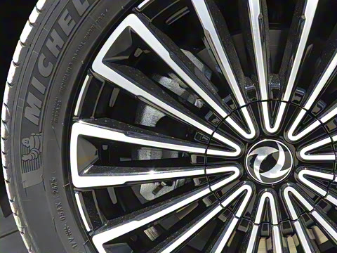 2025�� 185KM�����