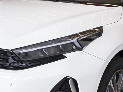 2027�� 1.5L CVT����������