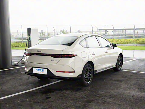 2025�� EV �Ǽݰ� 510KM��ȡ��