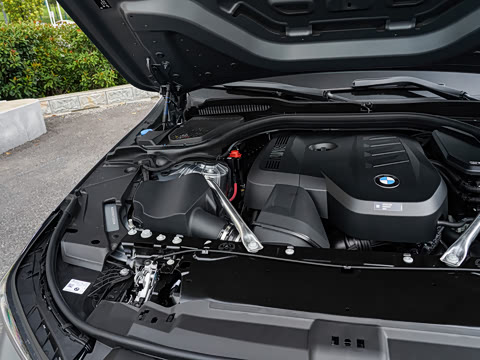 2026�� 530Li ������ M�˶���װ