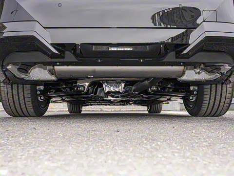 2026�� 530Li ������ M�˶���װ