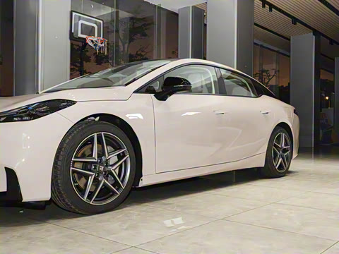 2025�� 630 Lite��