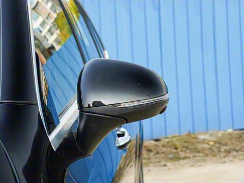 2026�� GLC 300 L 4MATIC ������ 5��