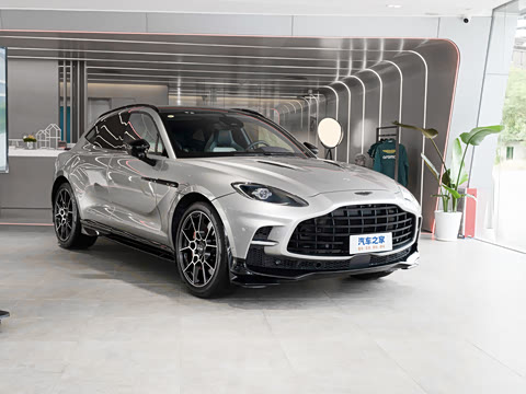 2025�� 4.0T V8 707