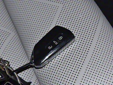 2026�� 300TSI R-Line