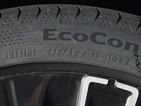 2025�� 240����Ultra