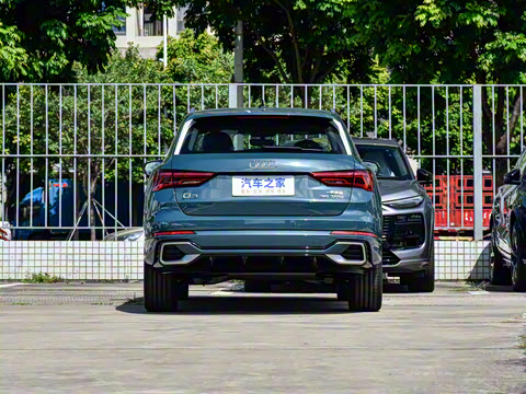 2025�� quattro 45�����ذ� 35TFSI ʱ�ж�����