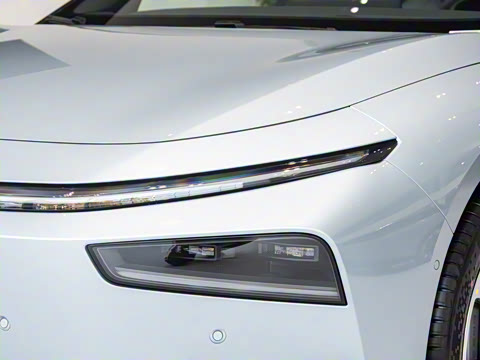 2026�� ���� 725 Max �콢��