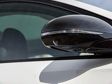 2026�� E 260 �˶���