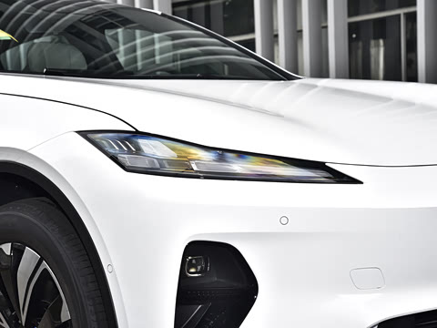 2026�� 550Max��ΪǬ��ADS SE��