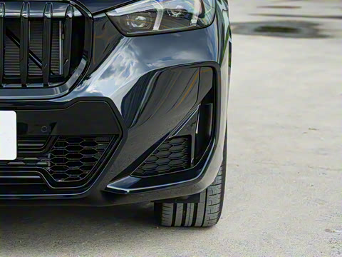 2025�� xDrive25Li M�˶���ҹ��װ