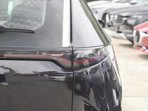 2025�� ����200 Max