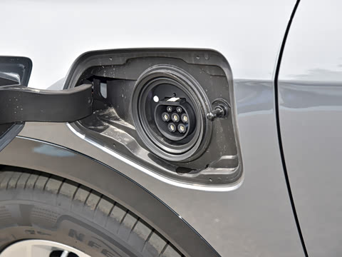 2026�� �Ŀ� eDrive25L X�����װ