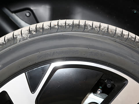 2025�� EV 605�캽Pro��