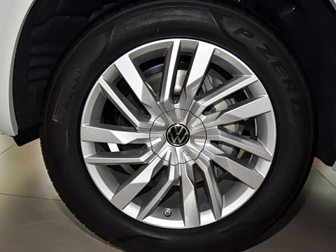 2025�� �Ŀ� 2.0TSI ��Ӱ��