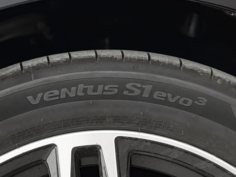 2026�� 525Li M�˶���װ