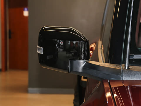 2025�� 2.3T ����SV7 ��Ұ��