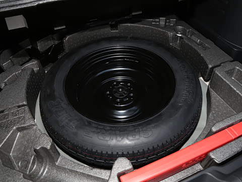 2026�� 2.5L ���а�