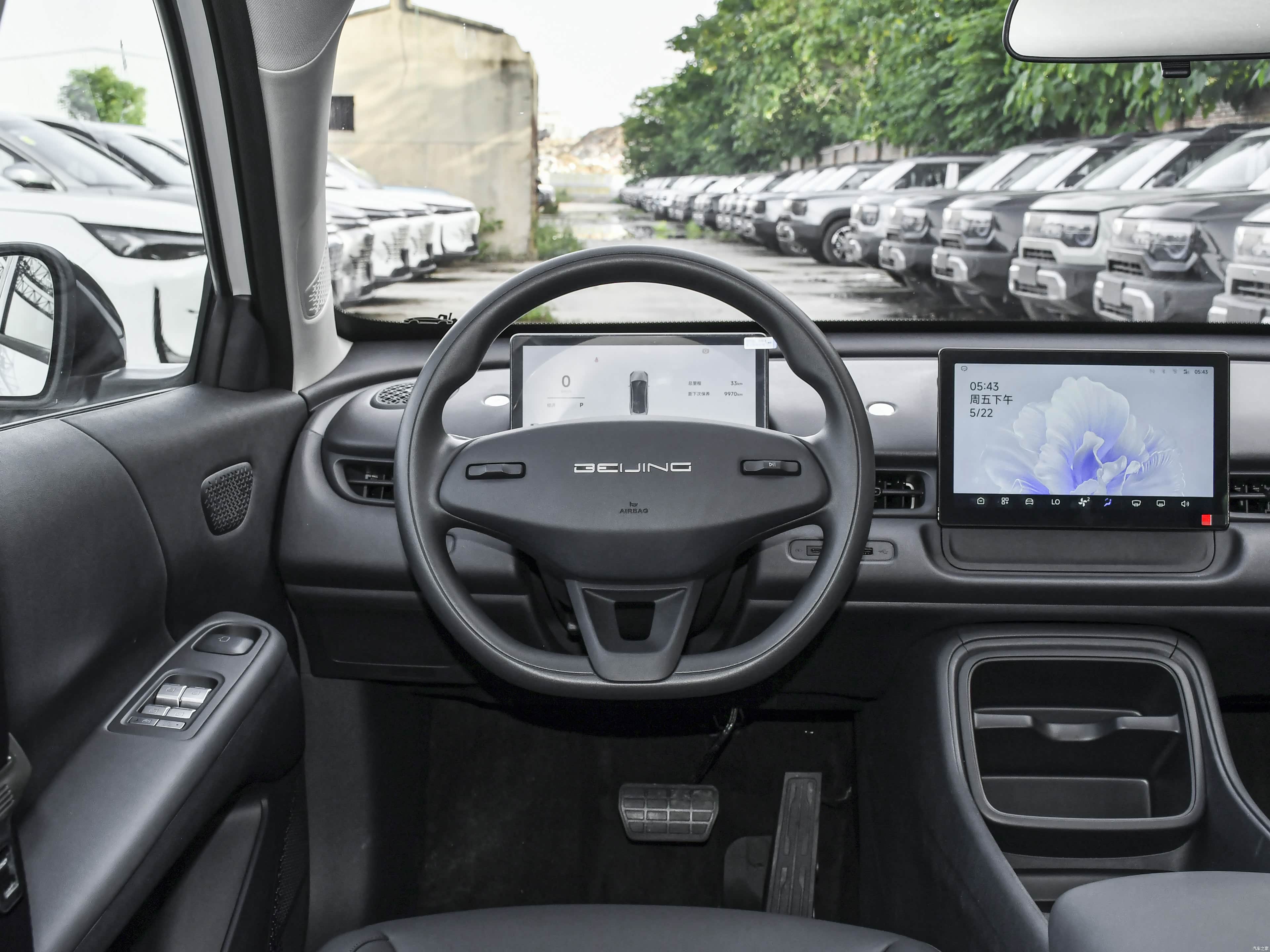 BAIC EU8, миниатюра 10