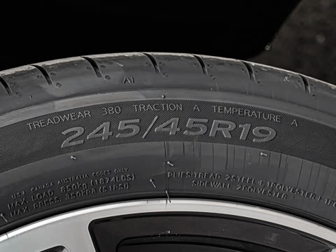 2026�� �Ŀ� 530Li ������ M�˶���װ