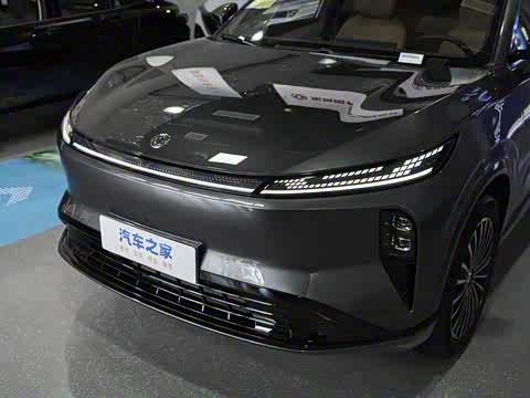 2025�� 185KM�����