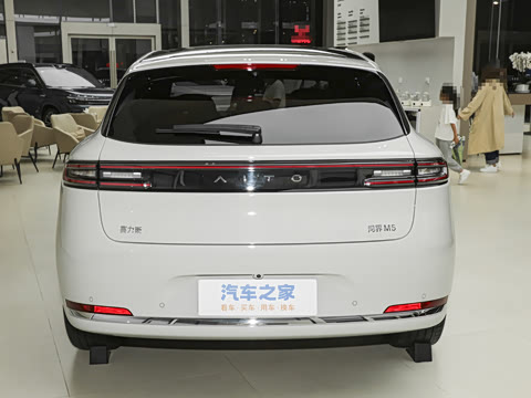 2025�� ����   Ultra ������