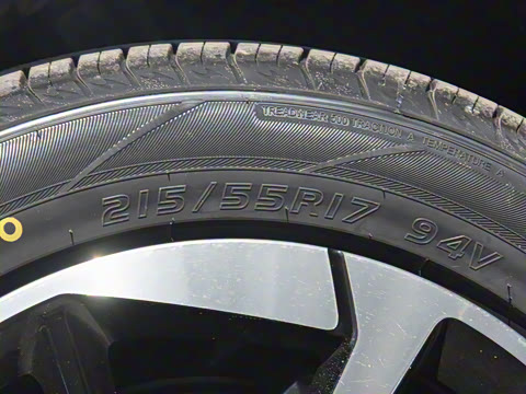 2025�� Plus 610 ������