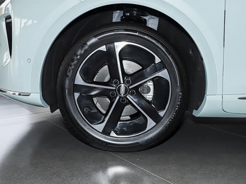 2025�� ���� Max ������