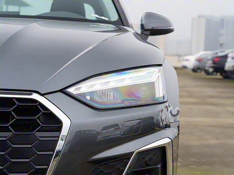 2025�� Coupe 40 TFSI ʱ�ж�����