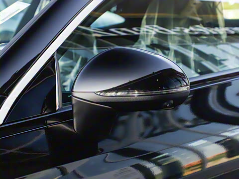 2025 Ŀ AMG CLE 53 4MATIC+ ܳ