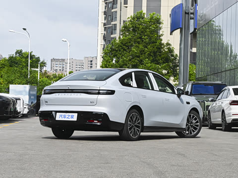 2027�� 670������