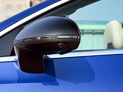 2026�� AMG CLE 53 4MATIC+ ������ܳ�