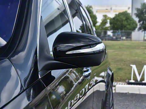 2026�� GLS 480 4MATIC ���ݰ�