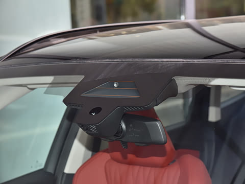 2026�� xDrive25Li M�˶���ҹ��װ