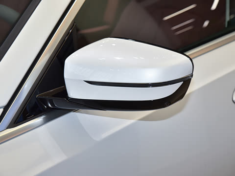 2026�� �Ŀ� eDrive 35 L