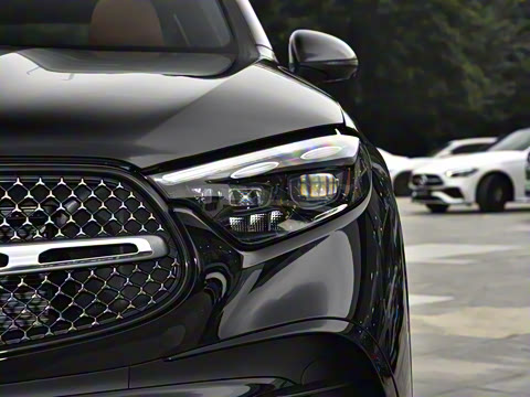 2026�� GLC 300 L 4MATIC ������