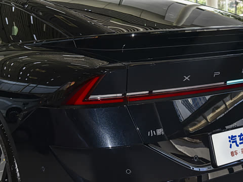 2026�� ���� 725 Max �콢��