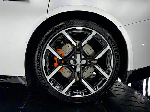 2025�� 750 �������� Ultra