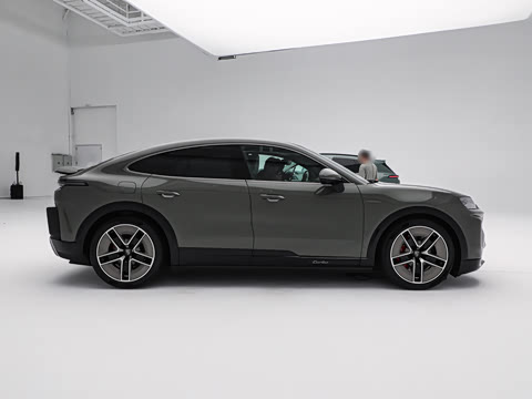 2026�� Cayenne Coup�� Turbo Electric