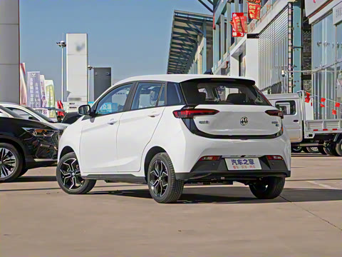 2021�� L400 4��