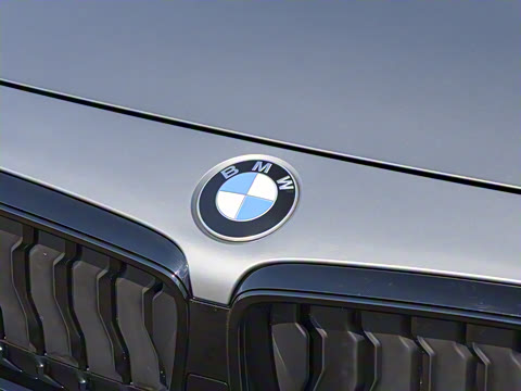 2025�� M240i xDrive