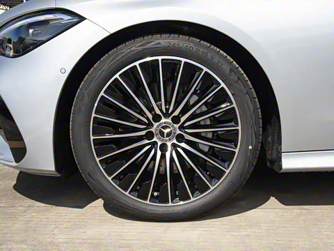 2026�� CLE 260 ���ܳ�