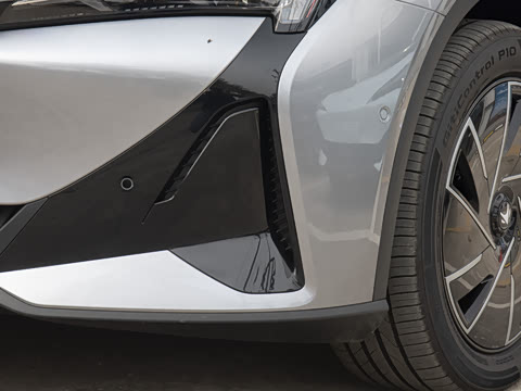 2025�� �Ŀ� 560PRO 185kW