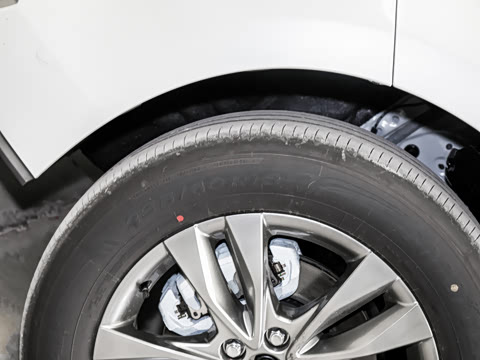 2027�� 2.5L ˫������������