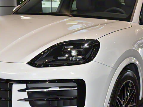 2026�� Cayenne Coup�� 3.0T